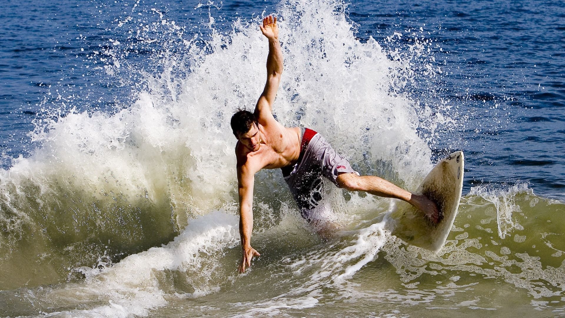 印度队击溃南非,投球表现完美,印度队击溃南非,投球表现完美吗