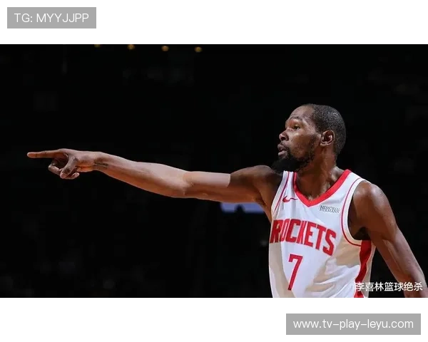 火箭阿门汤普森在防守端表现亮眼获杜兰特赞赏
